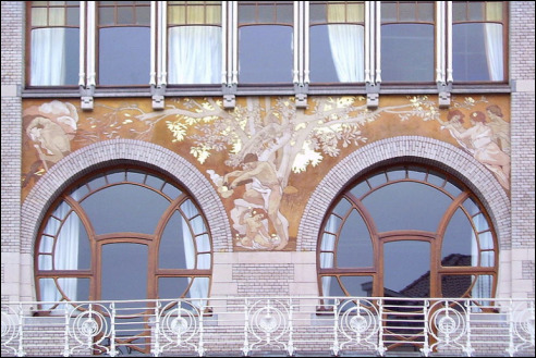 Geveldeel Hotel Ciamberlani in Elsene