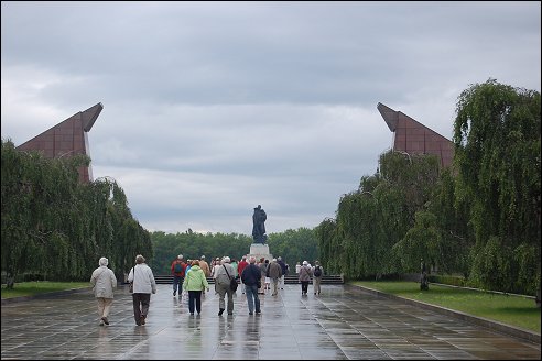 Treptower Park Sowjetisches Ehrenmal