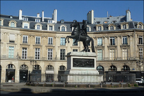 Place des Victoires