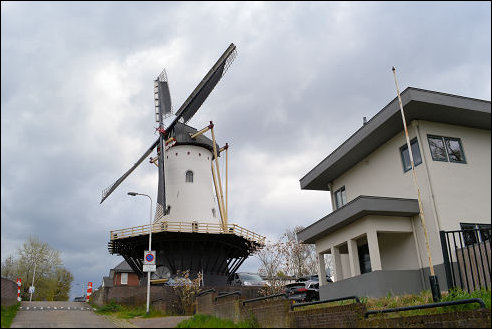 De Looimolen of Witte Molen in Nijmegen
