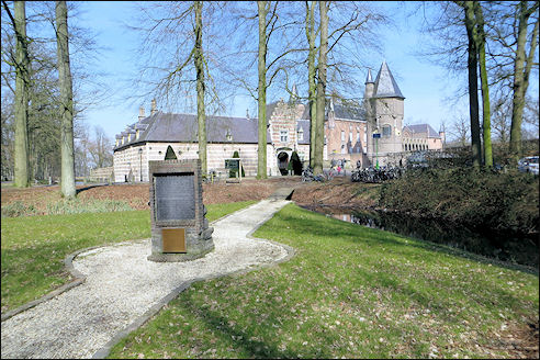 Kasteel Heeswijk en monument