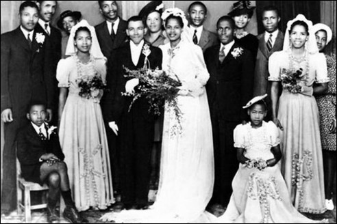 Huwelijksfoto van Walter Sisulu en Albertina Thetiwa