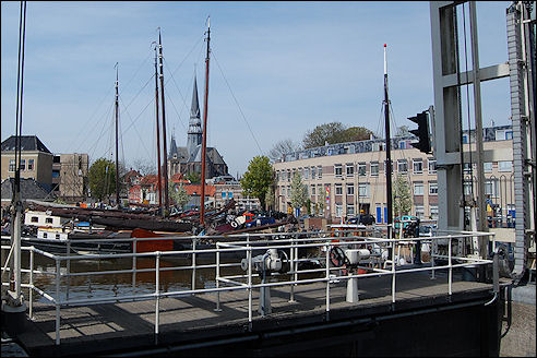 Mallegatsluis Gouda met haven
